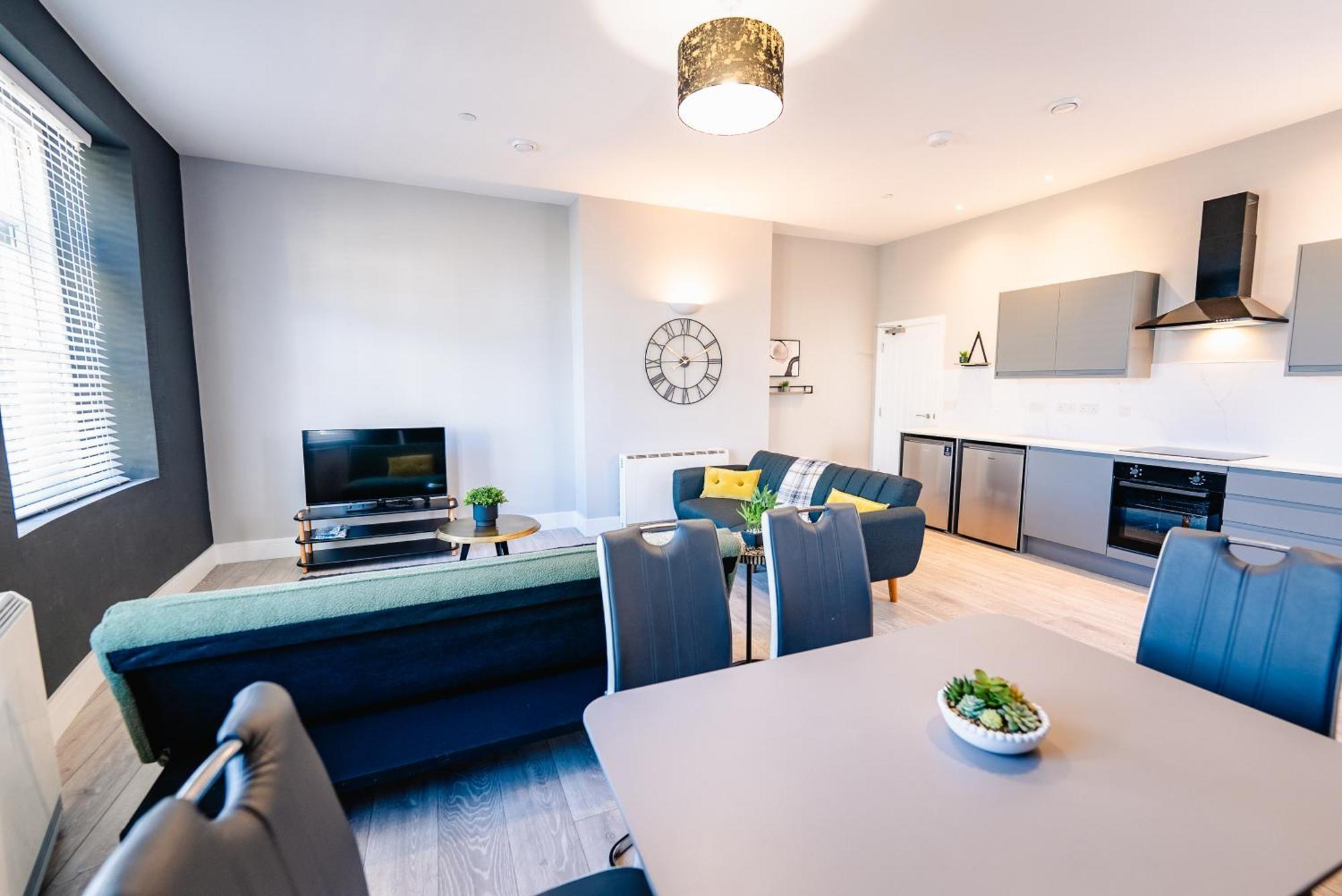 Luxury Spacious 2-Bed & High Ceiling Cardiff Exterior photo