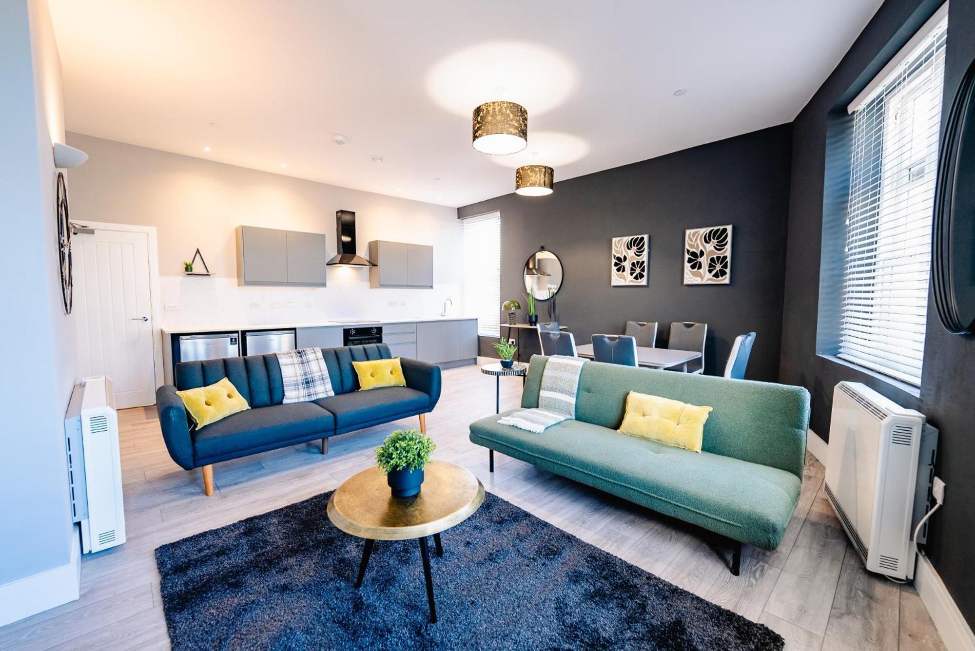 Luxury Spacious 2-Bed & High Ceiling Cardiff Exterior photo